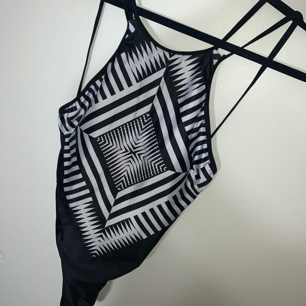 Cute&Simple Bathing Suit
